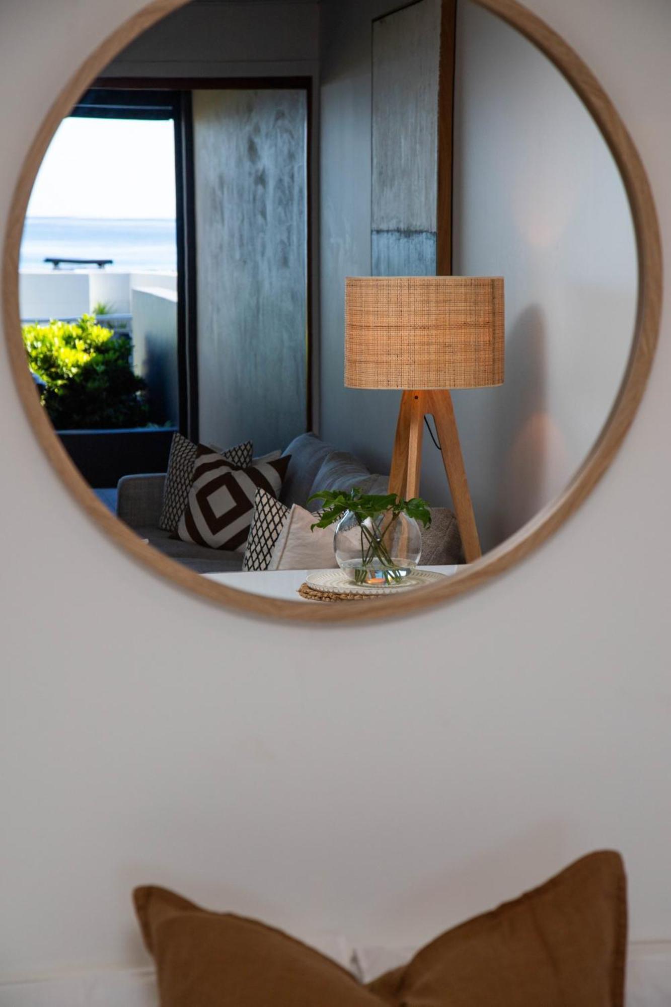لينوكس هيد Lennox Holiday Apartments المظهر الخارجي الصورة