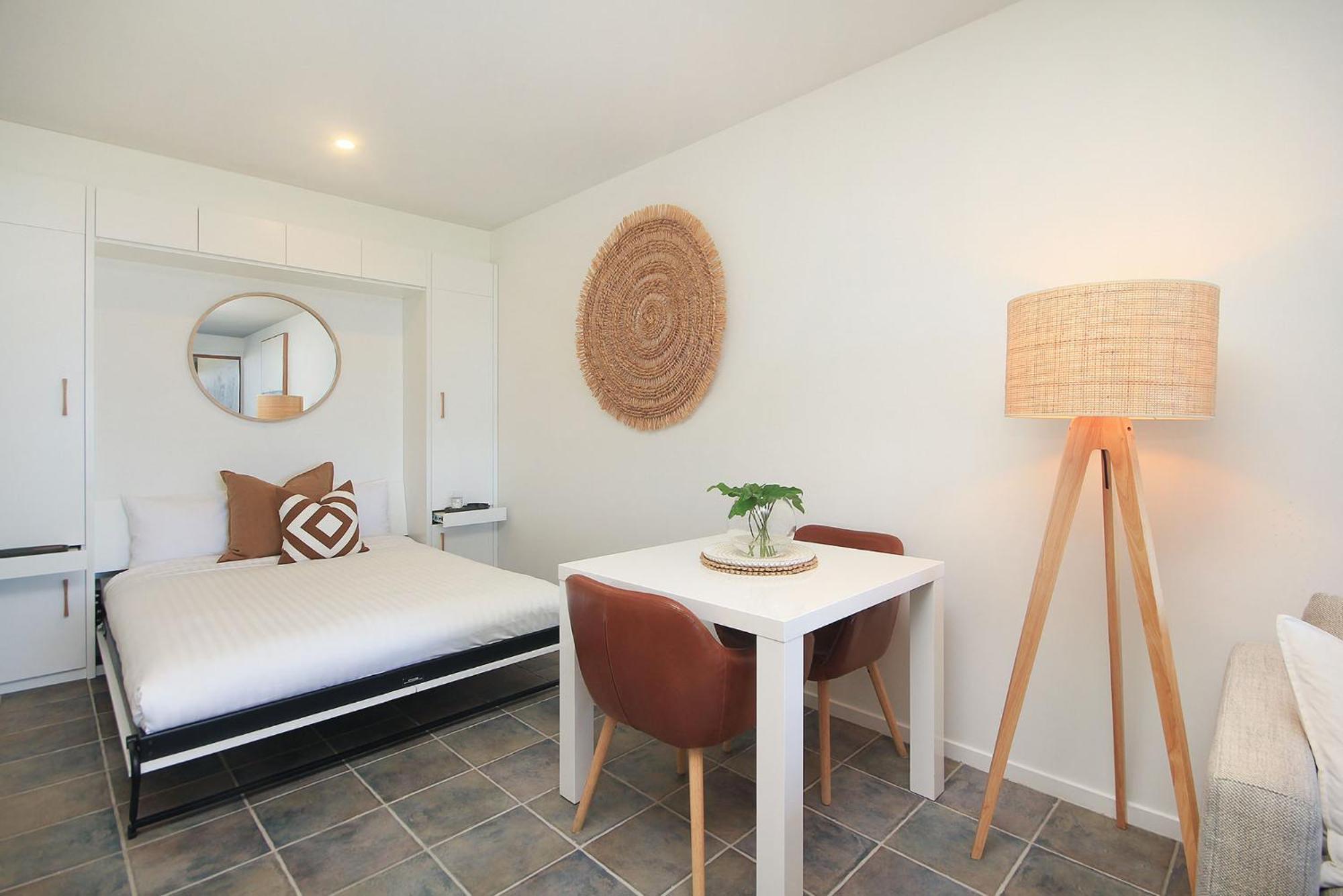 لينوكس هيد Lennox Holiday Apartments المظهر الخارجي الصورة