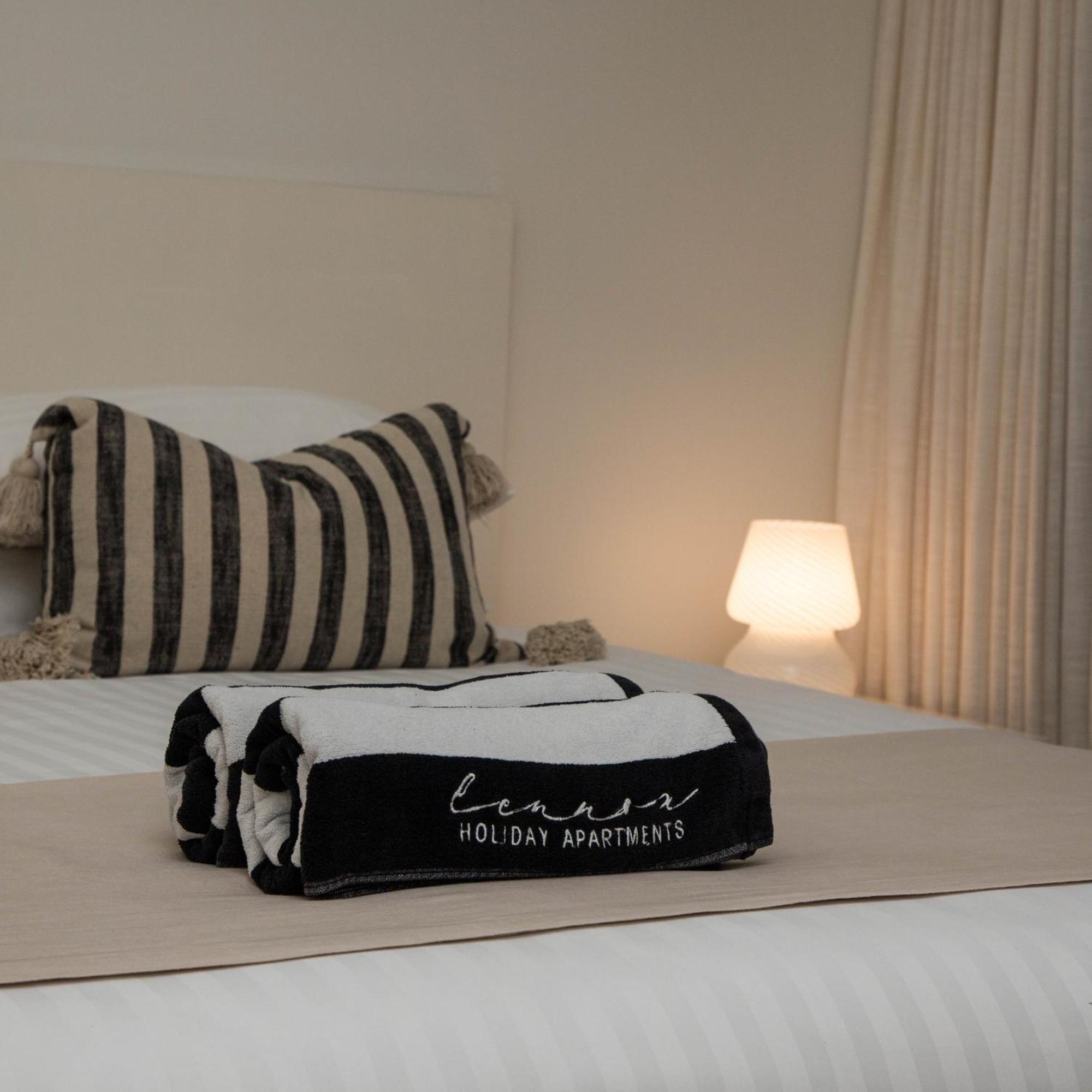 لينوكس هيد Lennox Holiday Apartments المظهر الخارجي الصورة