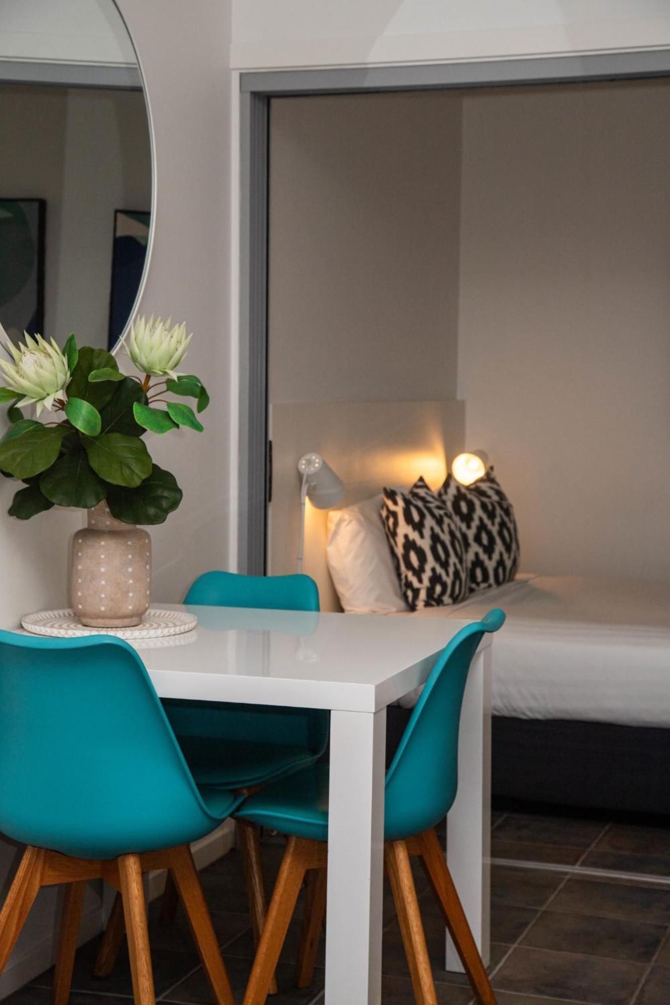 لينوكس هيد Lennox Holiday Apartments المظهر الخارجي الصورة